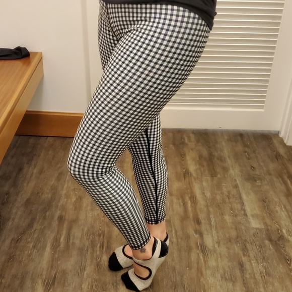 NWT Glyder elongate legging black/white gingham - Picture 1 of 2